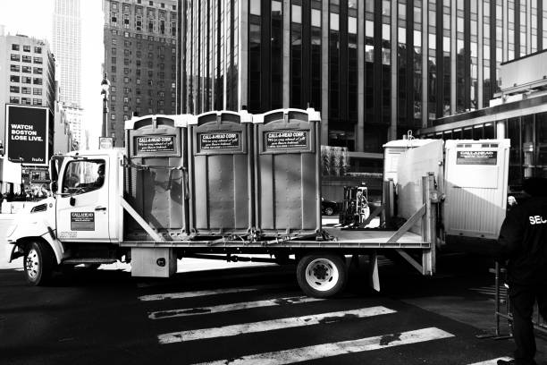 Porta potty delivery and setup in Nashwauk, MN
